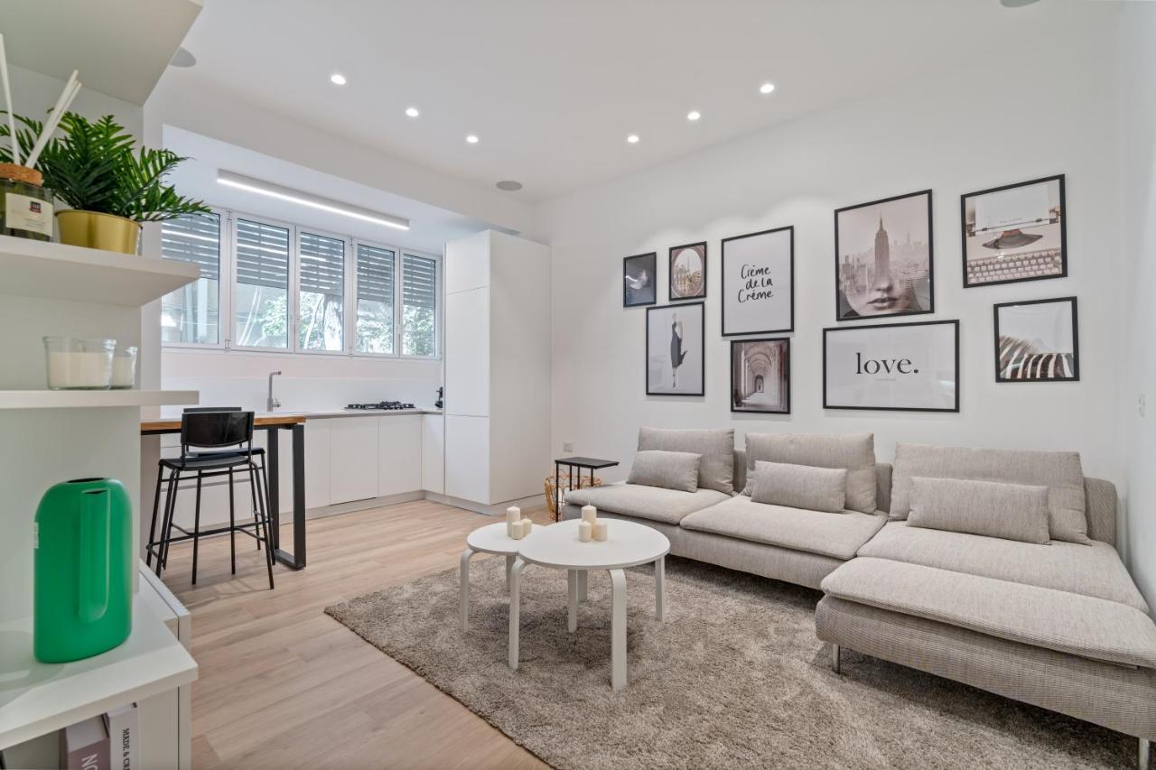 Brown Apartment Tel Aviv